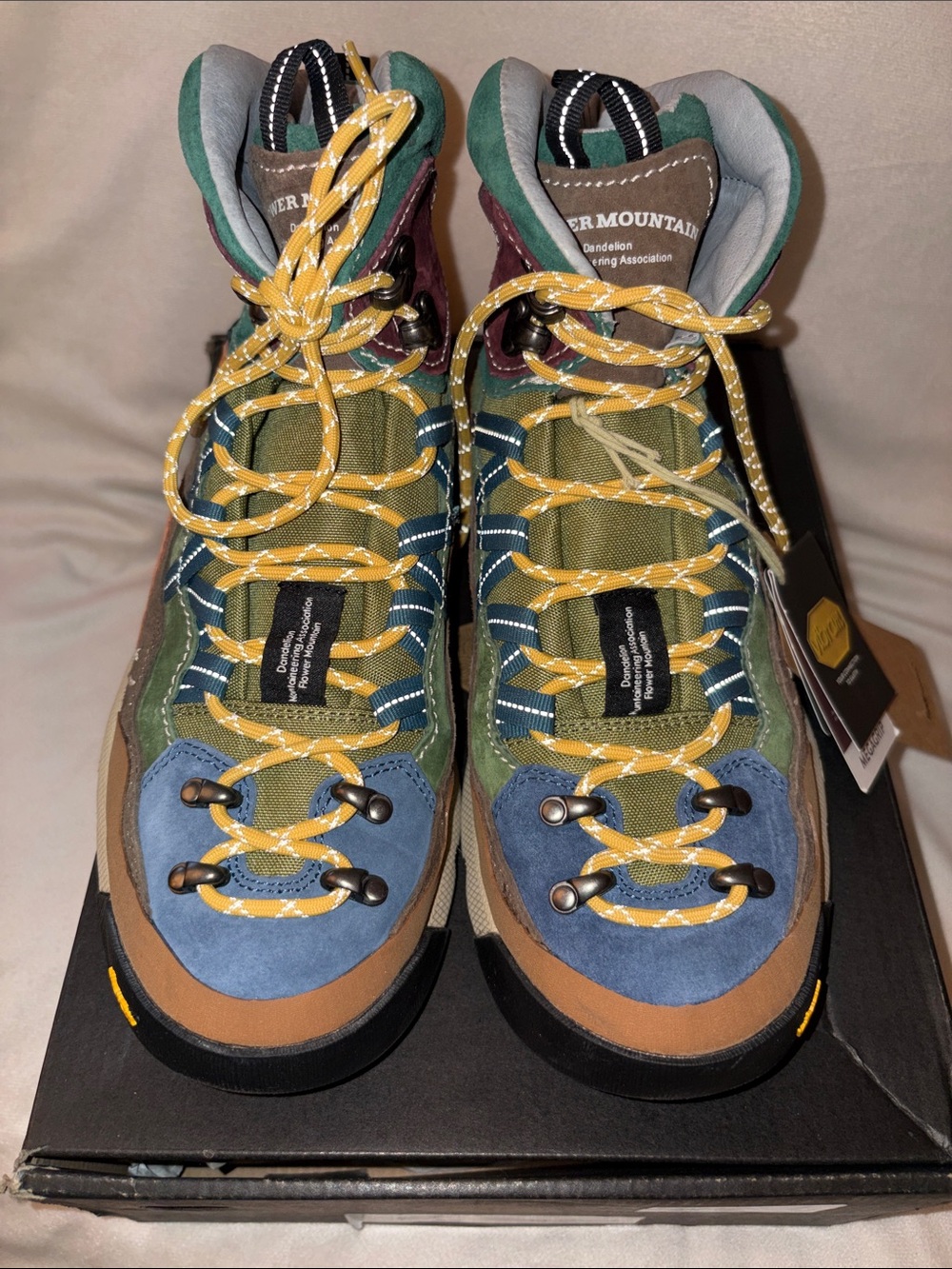 NWT Flower Mountain Bankei Sneakers in Beige-Sky-Military - Picture 8 of 15